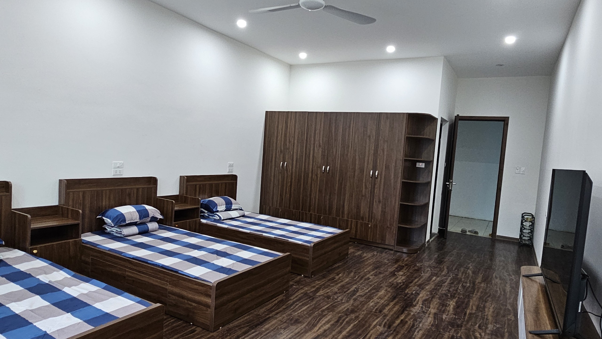 phòng VIP tiêu chuẩn 3 giường đơn Dưỡng lão Đại Yên